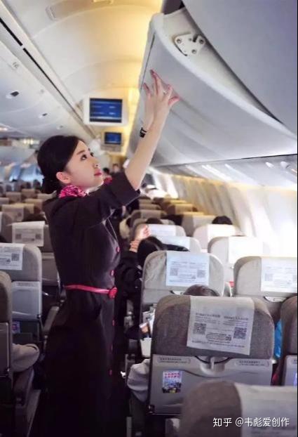 7月好戏连台，都是恋人，但结局是：一对高调分手，一对喜结良缘（七月播出什么新剧）