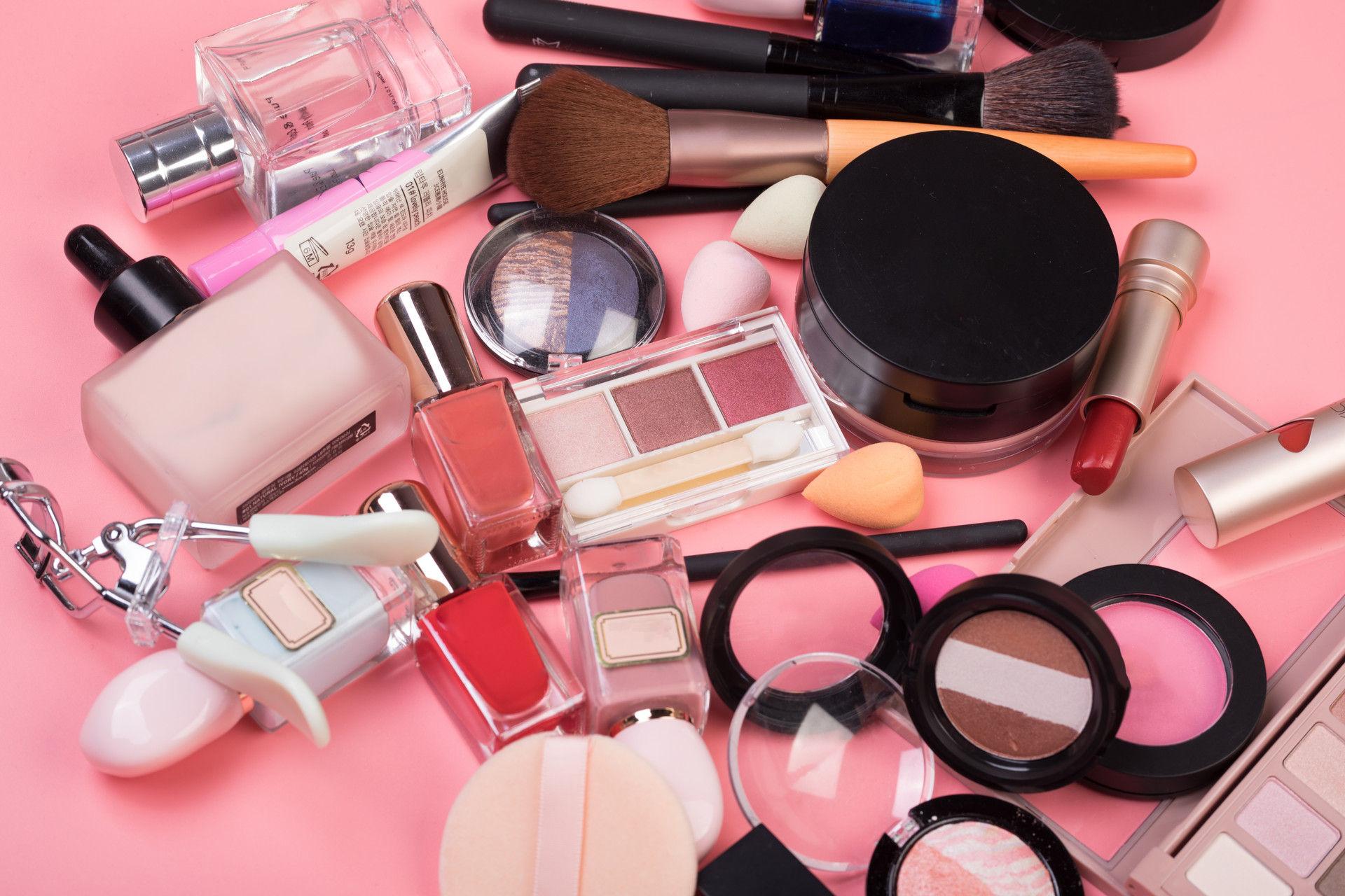 抖音TOP20诞生！两大国货破10亿-国内抖音在国外能用吗