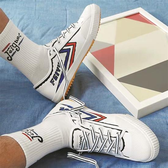 「爱购」2021“双十一”购物季赛程过半：直播正热，国货当潮-双十一购物商城