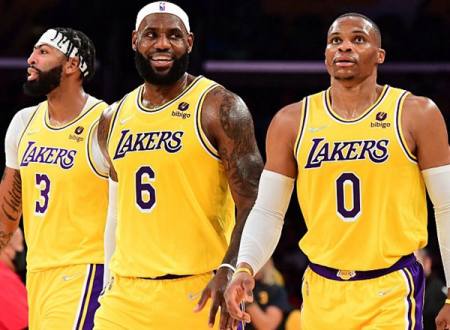 NBA官宣实力榜排名：勇士第三，篮网76人未进前10，湖人倒数第六-nba实力球队排名