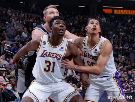 NBA最新积分榜：湖人豪取5连胜，勇士连败，绿凯联盟第一-nba积分榜