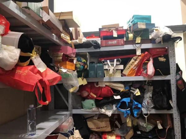 近期坐过火车的这些人，请尽快联系12306！（坐火车遇到问题找谁解决）