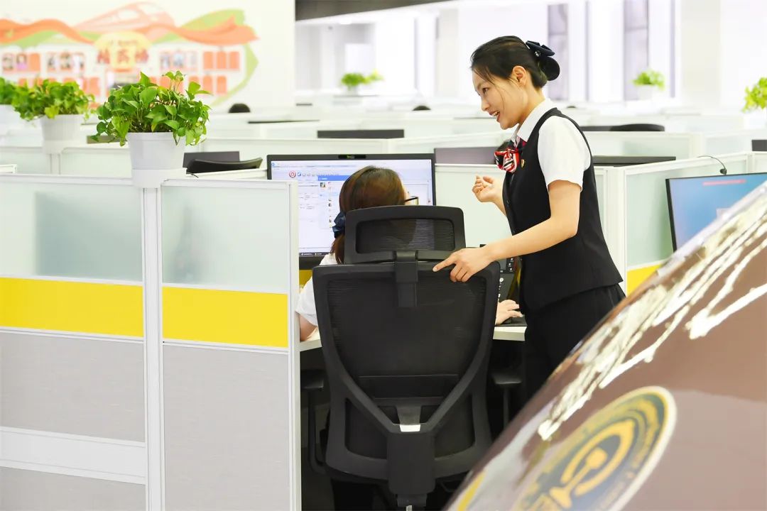 喜报 | 身边的铁路榜样 | 王颖同志荣获国铁集团2023年度第二季新时代·铁路榜样（国铁集团 王滨）