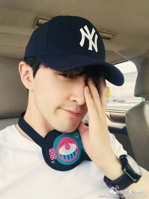 MLB——以棒球衫和棒球帽走红全球-mlb棒球帽标志代表什么队