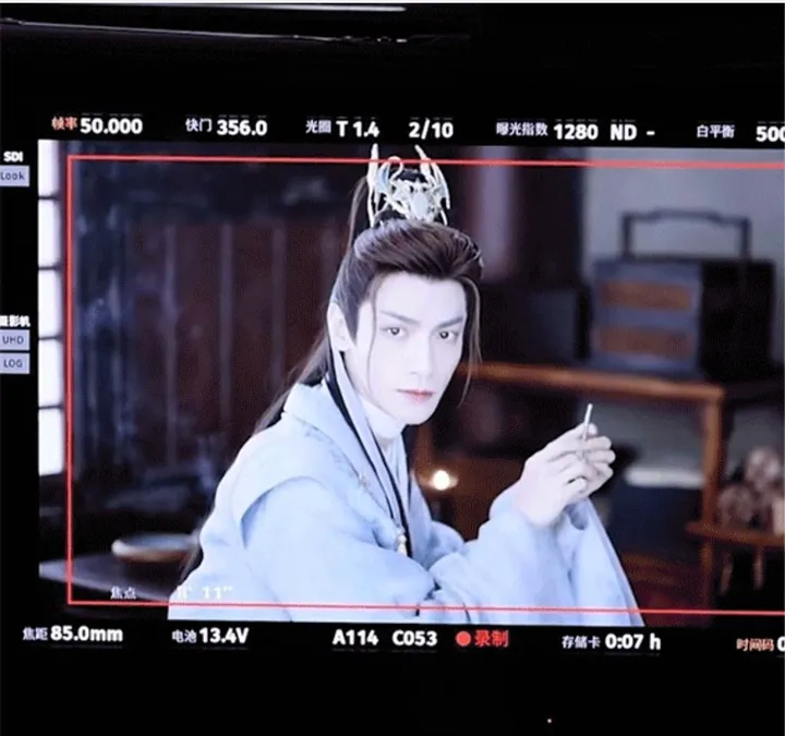 如何看待网传长月烬明古偶妆造， 尊重观众比什么都强？（长月无烬剧照）