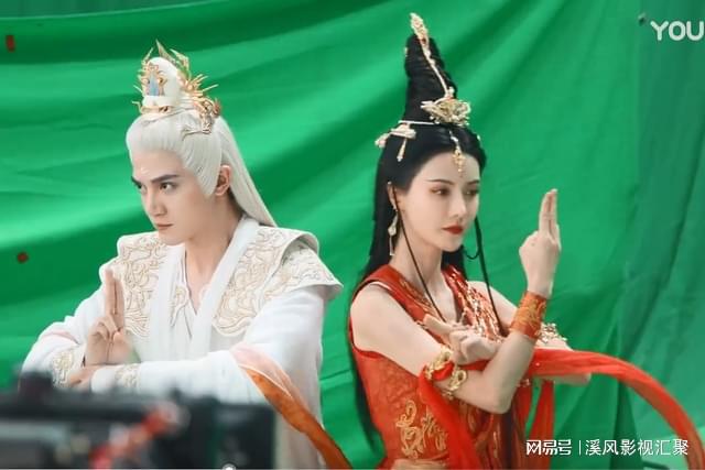 《长月烬明》上下两部58集，2023年登陆优酷，罗云熙古装太帅！（长月无烬原著小说）