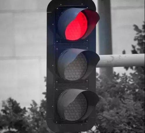 从手动挡到自动档，这5大驾驶误区注意了-手动挡如何驾驶自动挡