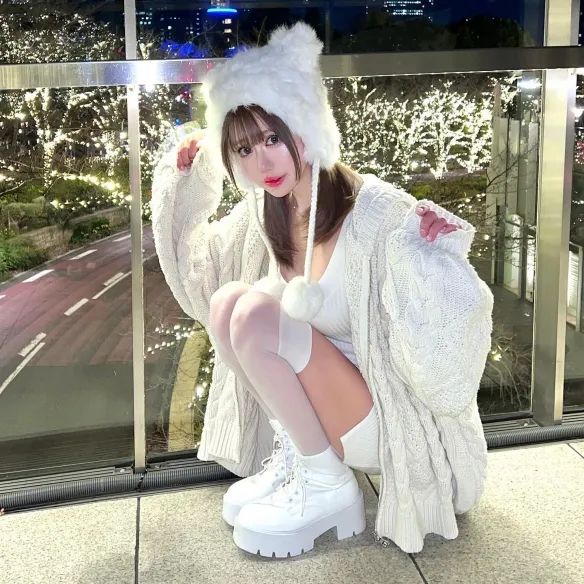 全球手游排行《崩坏：星铁》才第五？妩媚动人的日系姐姐~传《P6》24年发售 ~-崩坏星穹铁道手游