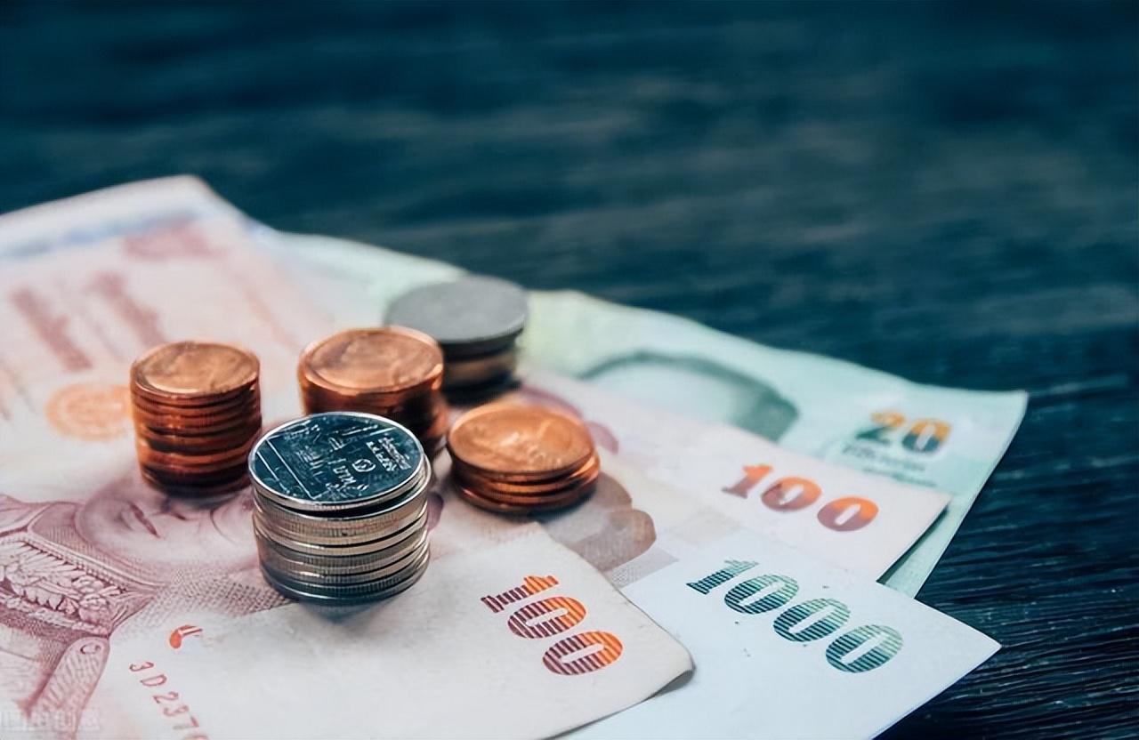 90后报复性存钱，专家急了！有存款才会有更多选择！（什么是报复性消费?）