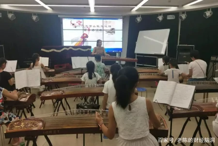 三孩政策无人理？经济专家任泽平：90后靠不住，生育观念不一样（任泽平其人）