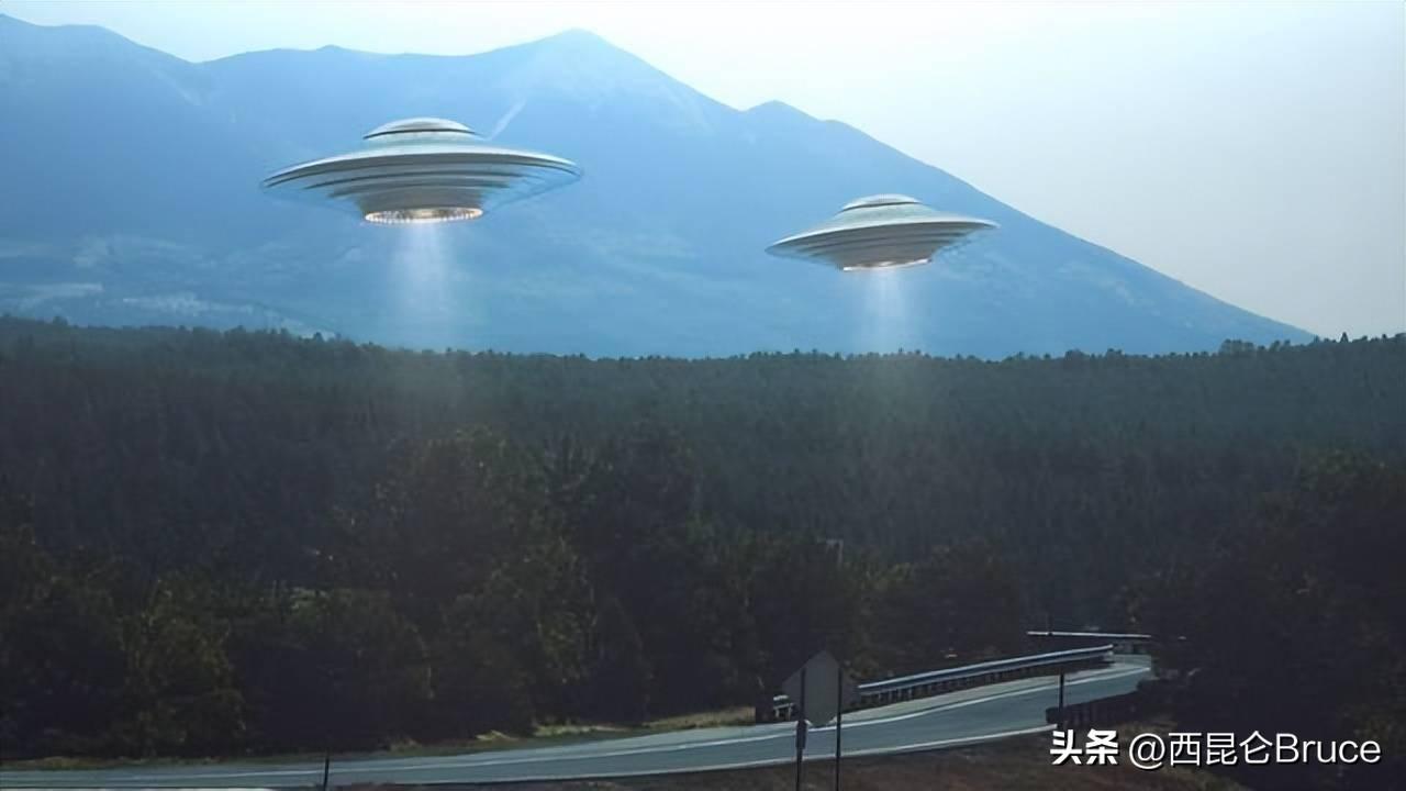 和外星人跟有关？乌克兰首都上空现"巨大光球"，美乌双方矛盾解释（乌克兰克林姆林宫）