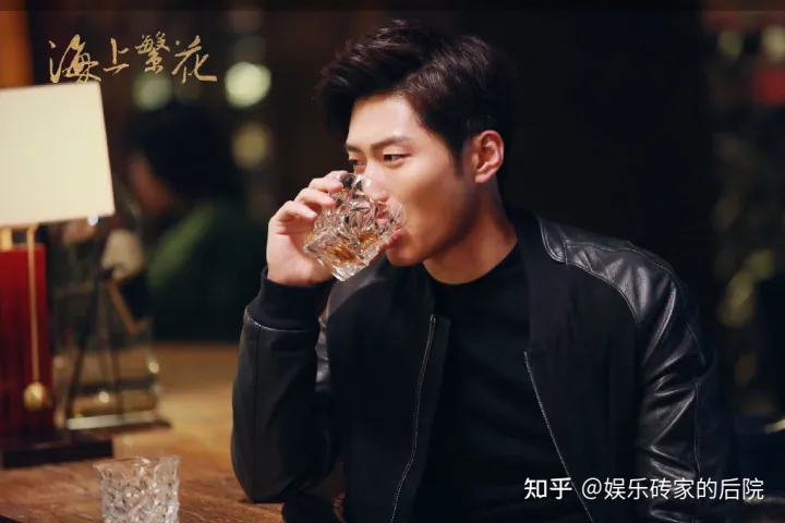 《海上繁花》口碑惨淡，错在观众要求太高，还是“谋男郎”窦骁？-《海上繁花》剧情