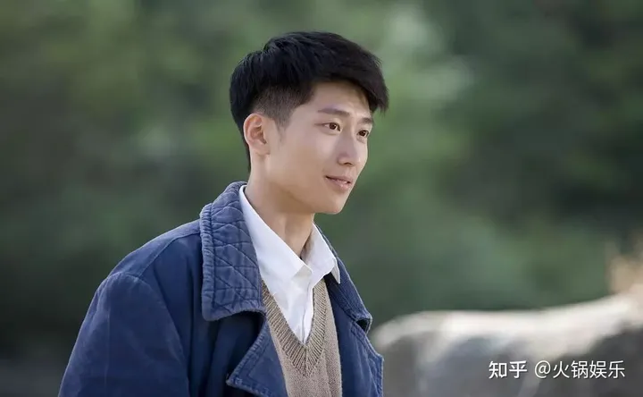 “赘婿”窦骁：入行11年不温不火，情定赌王之女何超莲，他凭啥？-窦骁何超莲最近新消息