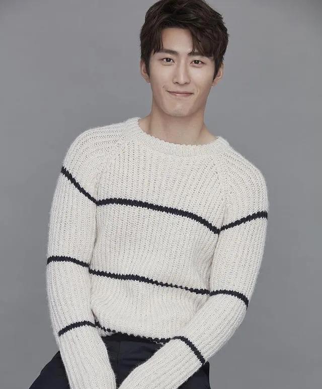 窦骁-华语影视男演员，"赌王最美千金"何超莲的老公-窦骁和赌王千金何超莲是几房生的