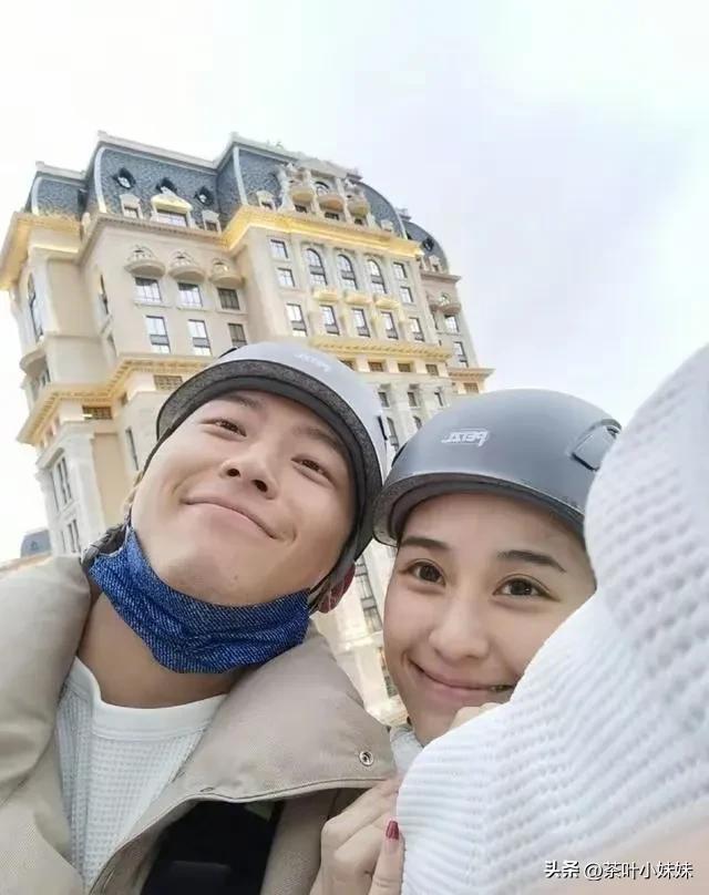 身家400亿，四任男友皆绝色，何超莲为何下嫁窦骁-何超莲为什么能看上窦骁知乎