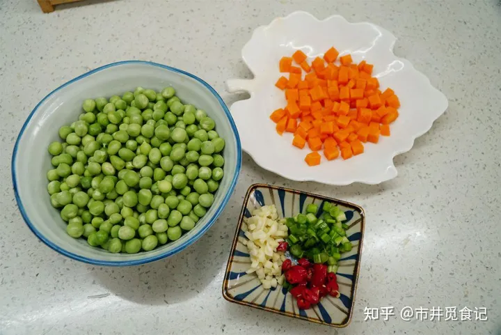 5月5日立夏，“五月第一鲜”该吃了，炒肉末是绝配，鲜美又营养-五月六月炒什么