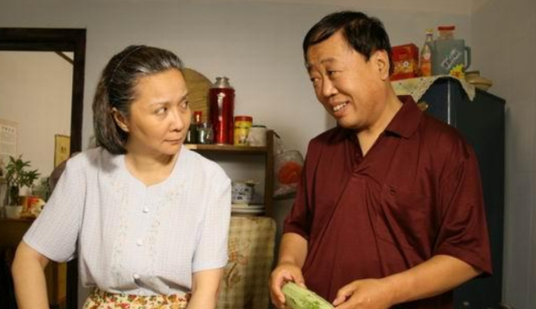 悲痛！4天内6位名人去世，4人病逝1人整容去世，每一位都令人惋惜（四天内是什么意思）