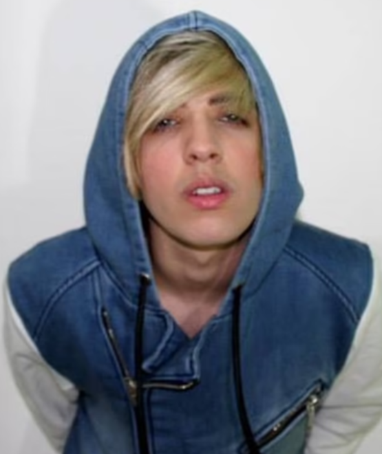 悲痛！4天内6位名人去世，4人病逝1人整容去世，每一位都令人惋惜（四天内是什么意思）