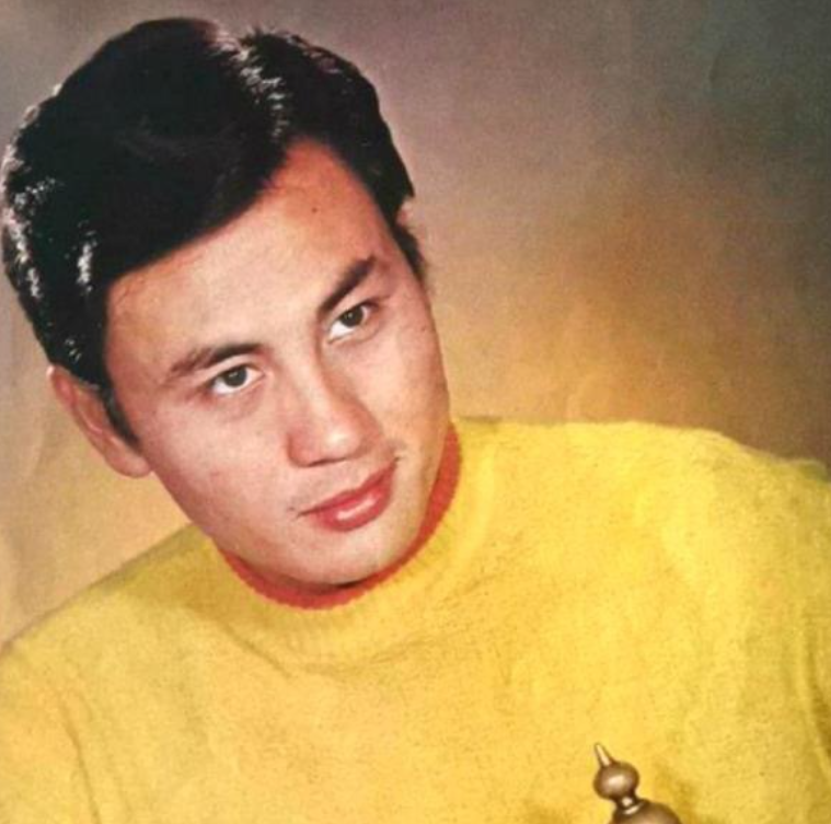 悲痛！4天内6位名人去世，4人病逝1人整容去世，每一位都令人惋惜（四天内是什么意思）