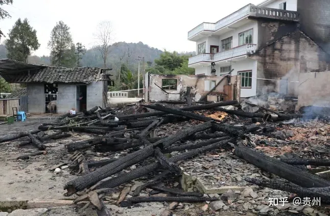 痛心！贵州遵义一民房发生火灾，两名女童不幸丧生！（贵州遵义火灾新闻）