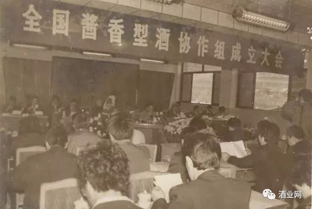 多少钱以上的白酒属于纯粮食酒呢？ 终于有答案了... ...-一般白酒多少钱一瓶