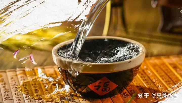 GB/T10781的白酒就是粮食酒吗？超市这类酒一瓶20元能喝吗？-白酒gb/t107812