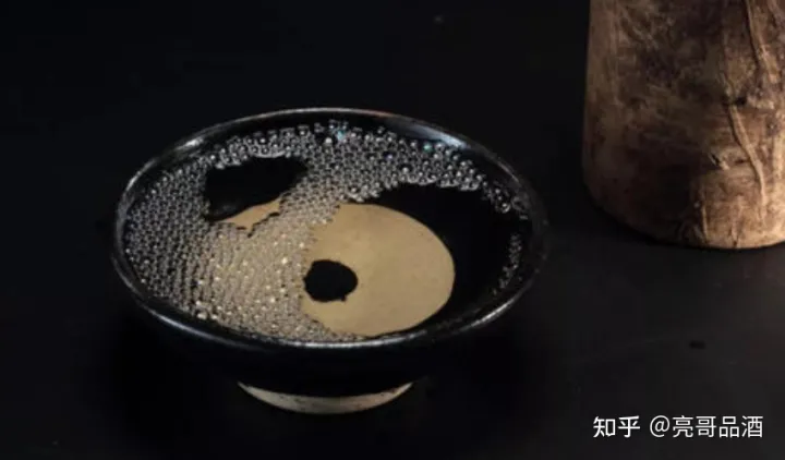 GB/T10781的白酒就是粮食酒吗？超市这类酒一瓶20元能喝吗？-白酒gb/t107812