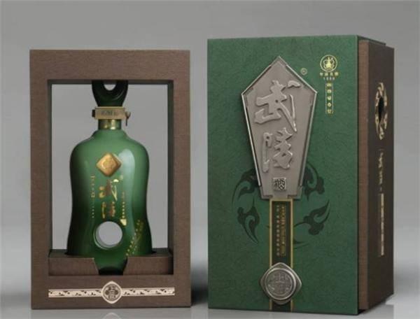 10781一定是纯粮食酒吗？这些白酒也是老酒友的最爱！-gb26760一2011优级是纯粮酒吗?