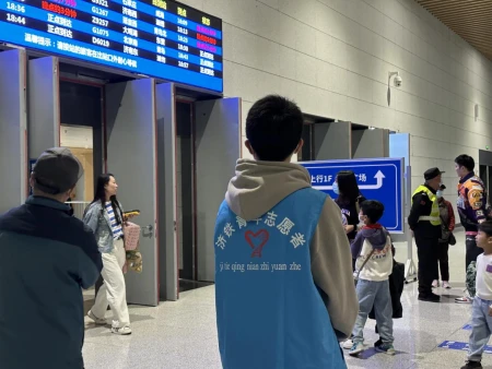 给淄博烧烤，泼一盆“冷水”（给淄博烧烤泼一盆冷水）