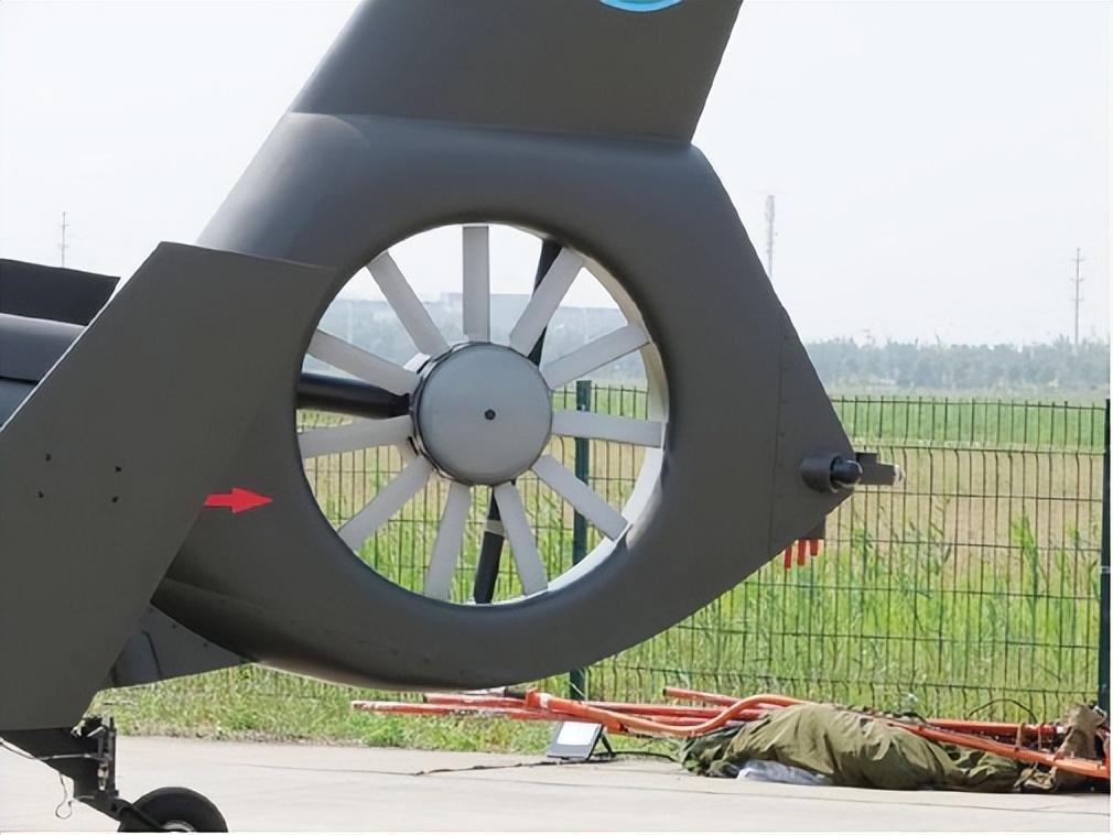 印度高官被直升机尾桨“斩首”当场毙命！这个装置有什么用？（印度抢夺直升机）