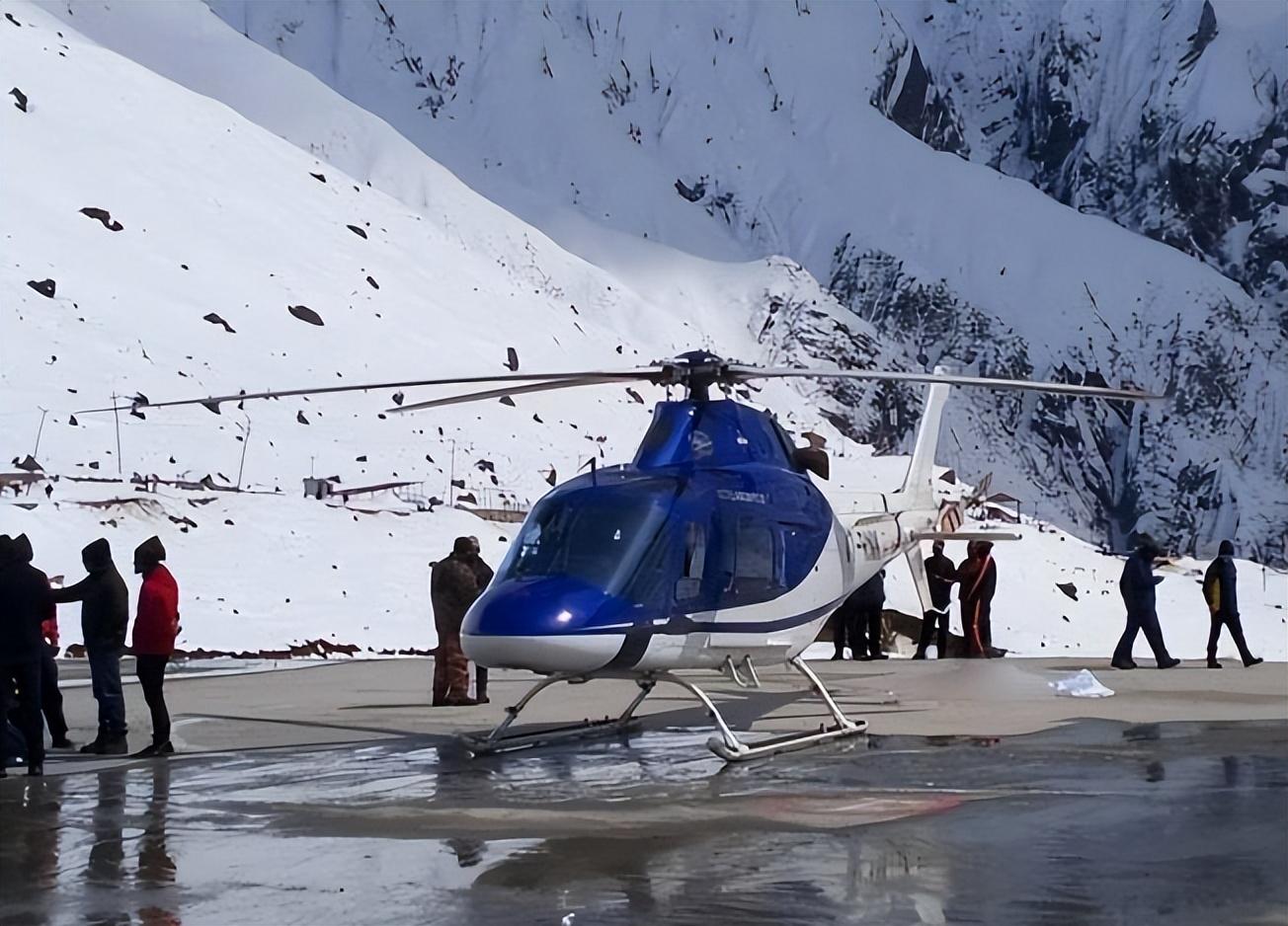 惊险一幕：印度官员在直升机外自拍，遭螺旋桨“斩首”瞬间身亡（印度直升机坠毁事故之谜）
