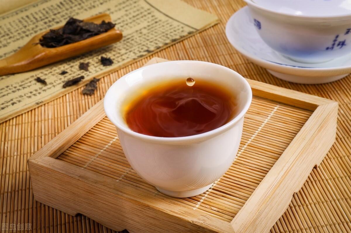 它是黑茶的代表之一，素有“茶中黄金”之称，竟是因为身上的金花-黑茶的代表性名茶及产地是哪里