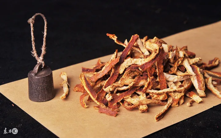 陈皮的10个功效与作用，食用陈皮的禁忌！（陈皮有什么功效与作用）