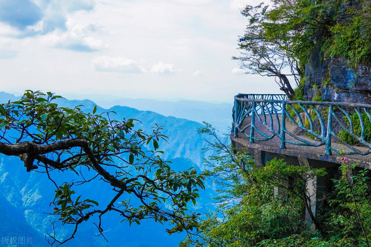 攻略 ：张家界三日游预算与行程安排详解，玩转张家界风景名胜区-张家界三日游旅游线路攻略
