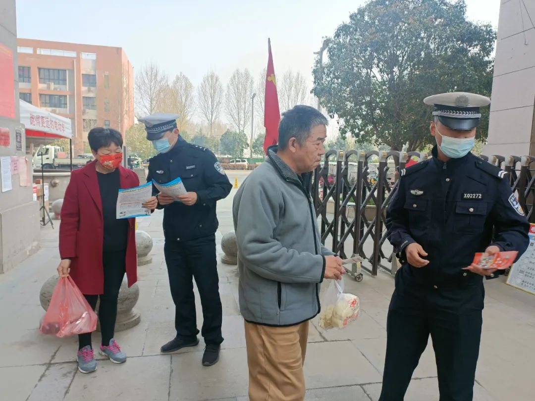 以案说法！偃师交警强化电动三四轮车交通安全宣传-偃师交警队队长简介