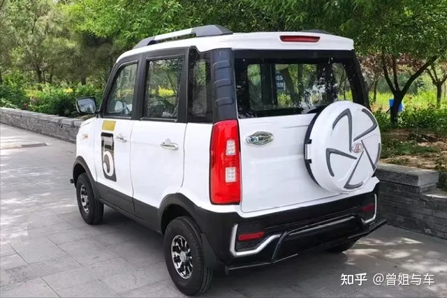 2款四轮老年代步车，可载5人，油电两用、冷暖空调，适合老人驾驶-老年代步车四轮四座价格