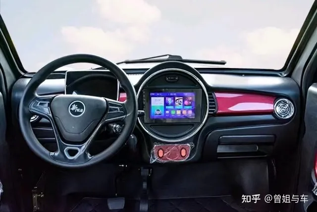 2款四轮老年代步车，可载5人，油电两用、冷暖空调，适合老人驾驶-老年代步车四轮四座价格