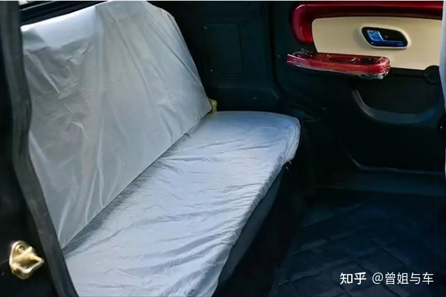 2款四轮老年代步车，可载5人，油电两用、冷暖空调，适合老人驾驶-老年代步车四轮四座价格