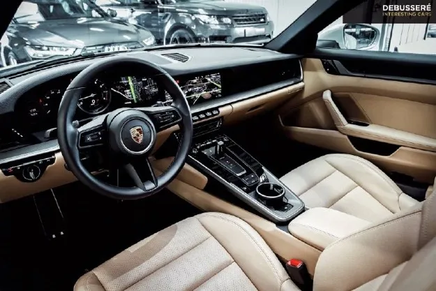 旗舰重生——全新保时捷911（992）选购选配指南（保时捷911 992多少钱）