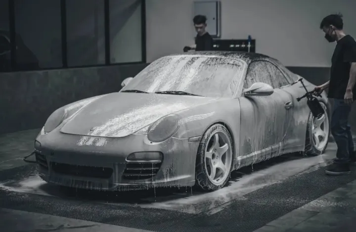 老老老款的911（997.2），还能值多少钱？（二手的911大概多少钱）