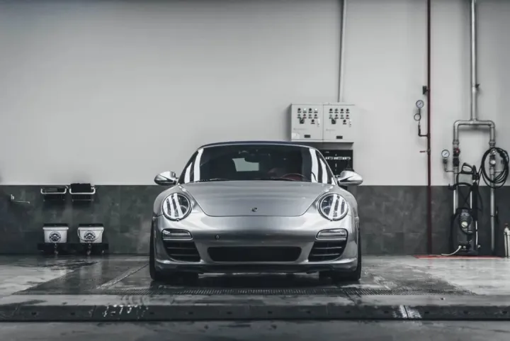 老老老款的911（997.2），还能值多少钱？（二手的911大概多少钱）