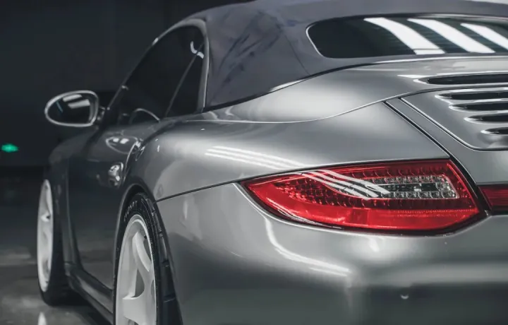 老老老款的911（997.2），还能值多少钱？（二手的911大概多少钱）