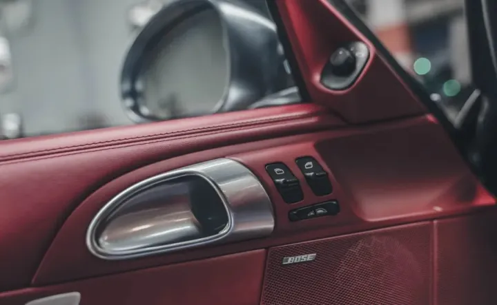 老老老款的911（997.2），还能值多少钱？（二手的911大概多少钱）