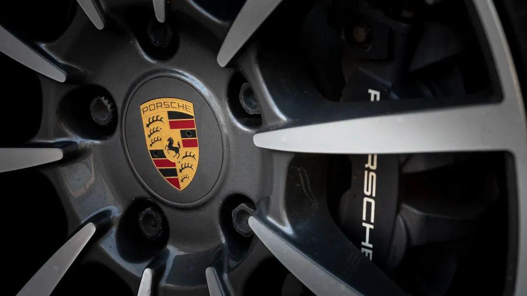 从保时捷Cayman到911敞篷，这可能是“接二连三”最具实力的诠释（保时捷敞篷跑车911多少钱）