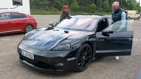 有望2023年年底首发 新款保时捷Taycan谍照曝光（2023款）