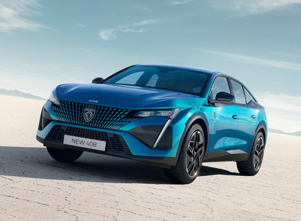 标致推出新车，长近4米7，换装全新狮子车标，内饰科技，将会国产（标致狮子公母图片）