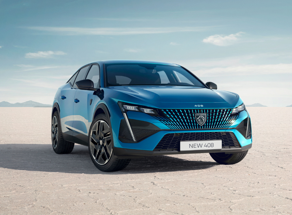 标致推出新车，长近4米7，换装全新狮子车标，内饰科技，将会国产（标致狮子公母图片）