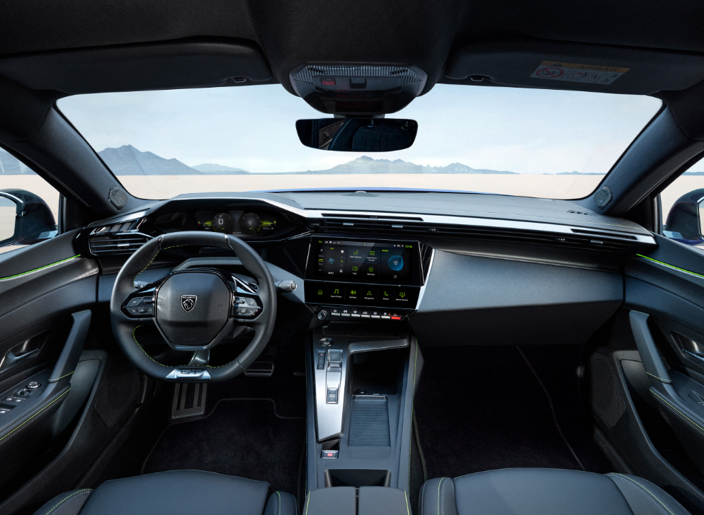 标致推出新车，长近4米7，换装全新狮子车标，内饰科技，将会国产（标致狮子公母图片）