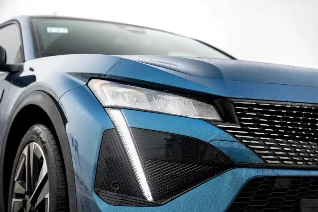 轴距2787mm，溜背造型太拉风，又一合资车将国产，目测要火！（合资溜背轿车）