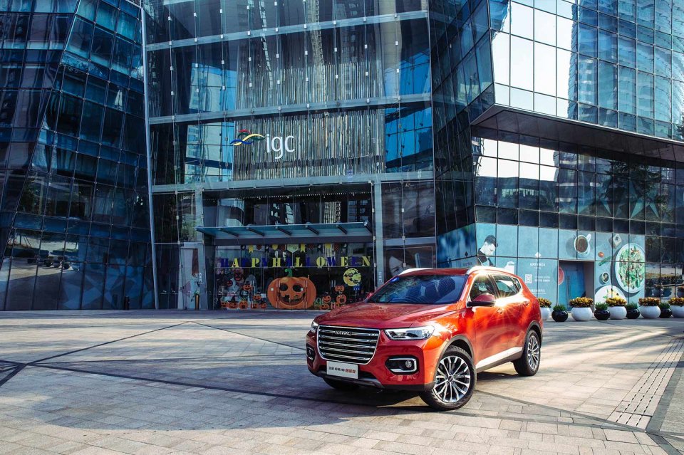 第一次买车，是选国产车还是合资车？（第一台车是买轿车还是suv）